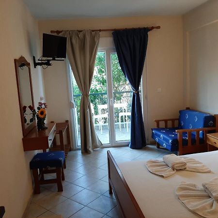 Hotel Flesvos Pefkochori Extérieur photo