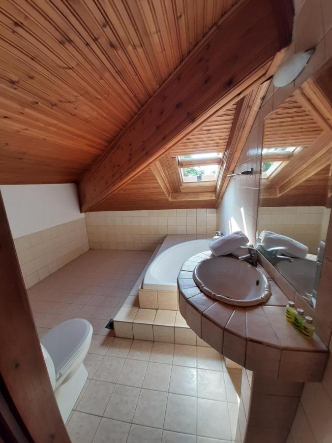 Hotel Flesvos Pefkochori Extérieur photo