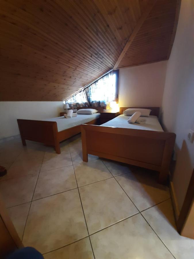Hotel Flesvos Pefkochori Extérieur photo
