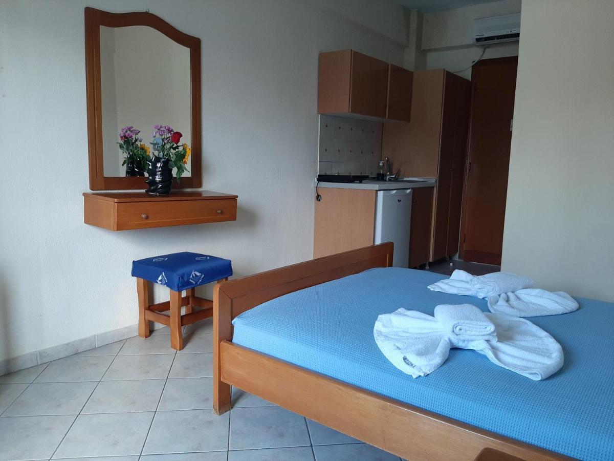 Hotel Flesvos Pefkochori Extérieur photo