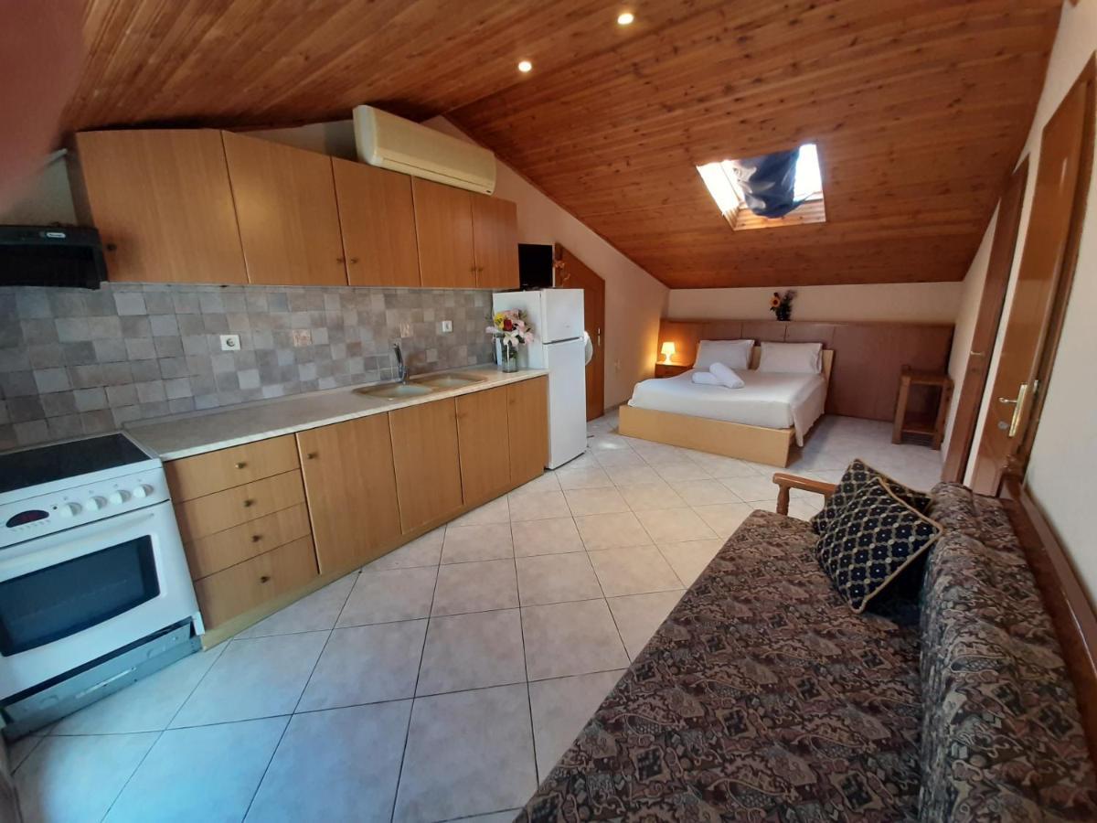 Hotel Flesvos Pefkochori Extérieur photo